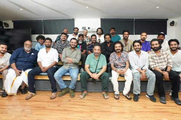 படக்குழுவினரை வாழ்த்திய கமல்ஹாசன்