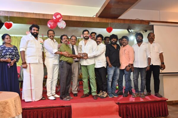 ஜெய் ஆகாஷின்  கோபம்