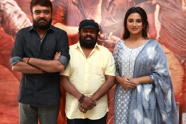 3 நாயகர்களின் திரைப்படம் ‘அக்யூஸ்ட்’*