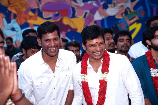 *மீண்டும் இணைந்த “பிளாக்” வெற்றிப்படக்கூட்டணி, “ஜீவா 46”  கோலாகலத் துவக்கம்!!*