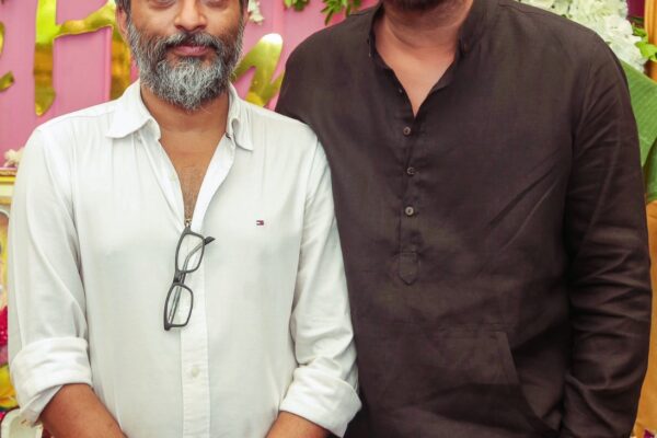 பிரபாஸ் எல்லோராலும்“டார்லிங்” என்று அழைக்கப்படுவதற்குக் காரணம் இருக்கிறது – இயக்குநர் ஹனு ராகவபுடி