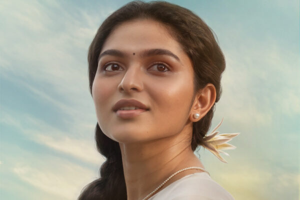 கயாடு லோஹரின் விண்டேஜ்  தோற்றம் வெளியானது