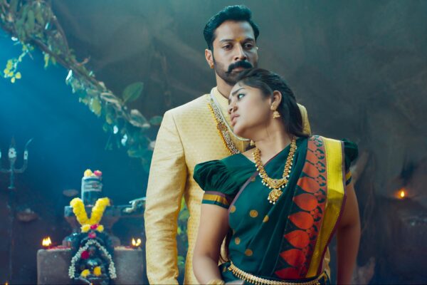ஏப்ரல் 3ஆம் தேதி வரவிருக்கிறது  ” மரகதமலை ” திரைப்படம்
