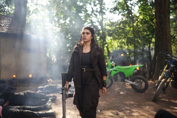 ‘காட்டாளன்’ வனத்தில் நடக்கும் கடத்தல் சம்பவம்