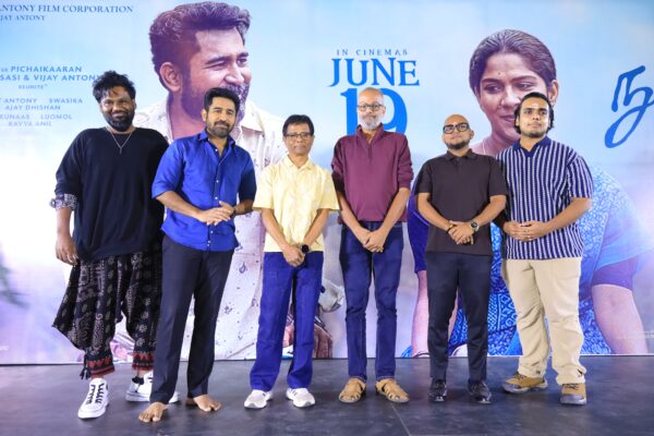 பெண்களுக்கு மிக மிக அவசியமான படம் நூறு சாமி – விஜய் ஆண்டனி